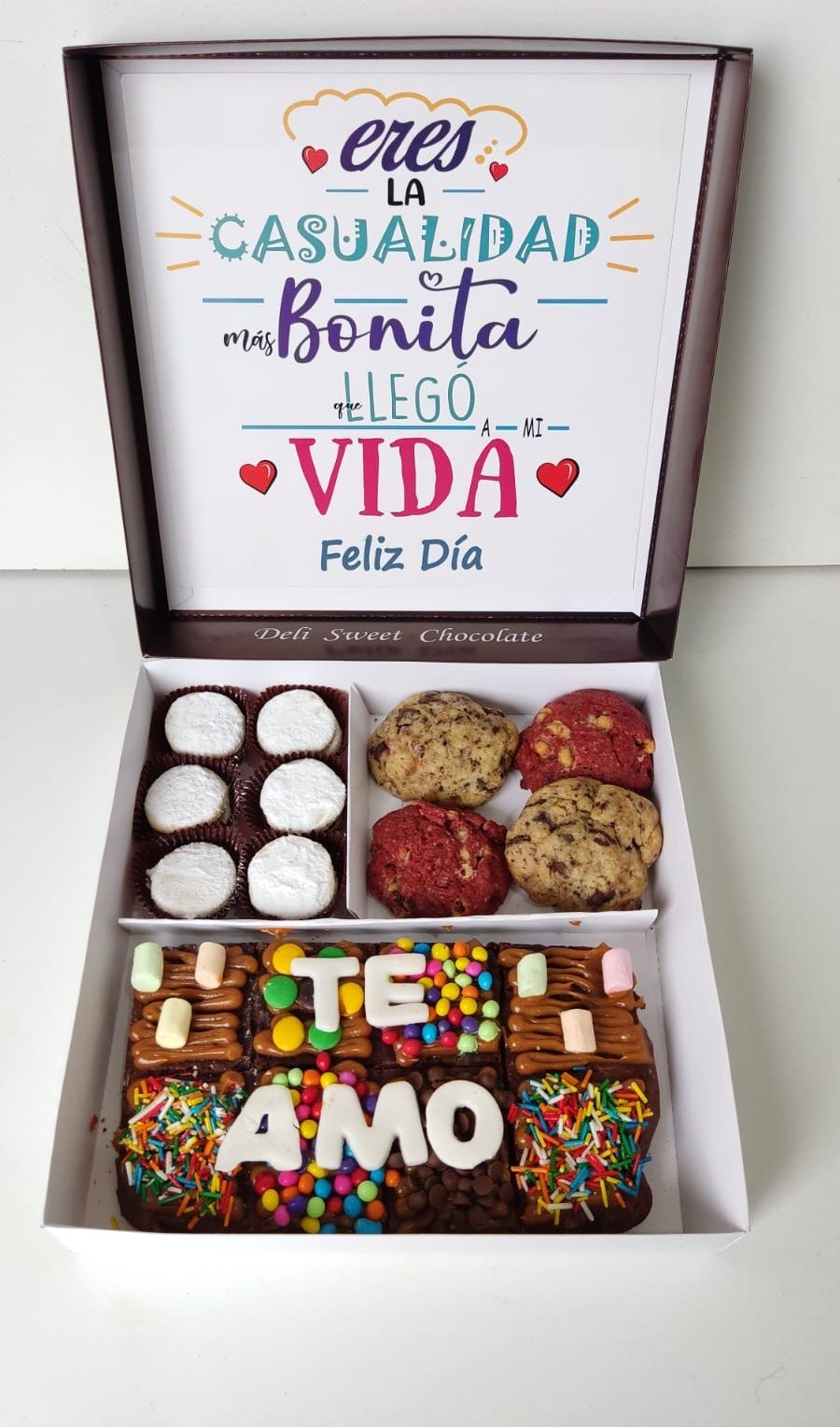 Brownie Box Surtido - Image 3